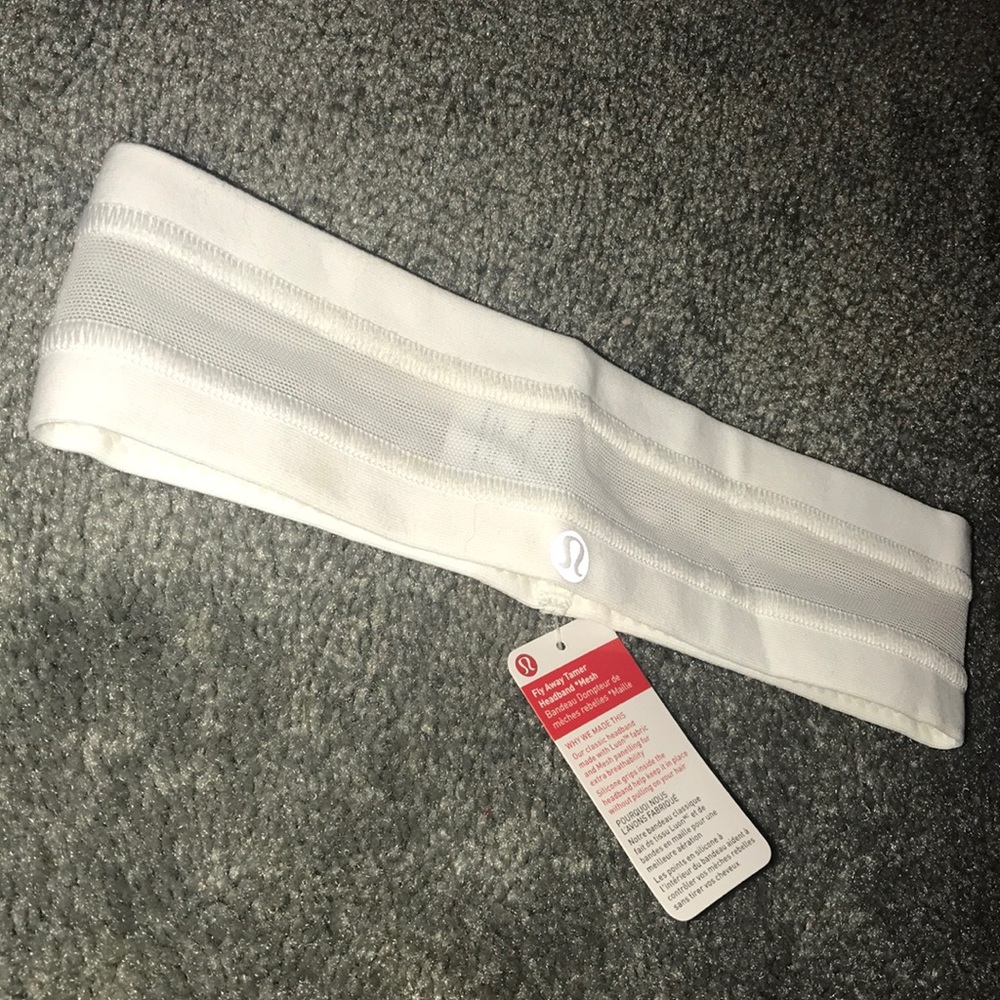 Lulu Lemon Fly Away Tamer Power Mesh Headband